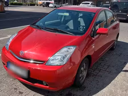 Toyota Prius 1.5 77