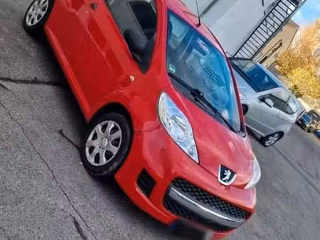 Peugeot 107 1.0 VTi 68