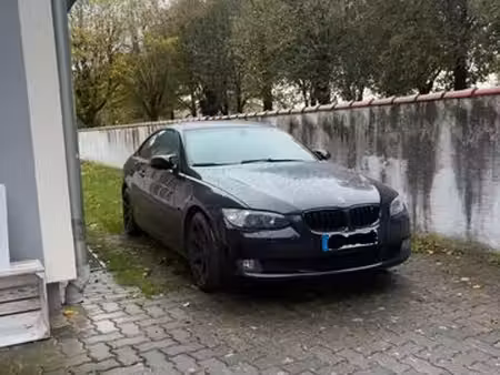 BMW Série 3 320i 2.0 130