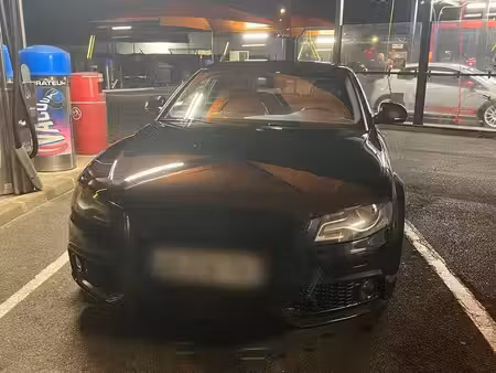 Audi A4 2.0 TDI 143 S line