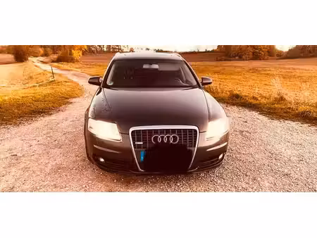 Audi A6 V6 2.4 177