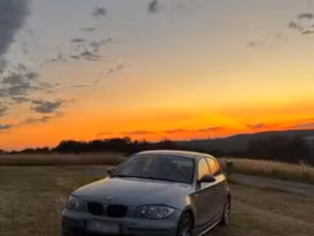 BMW Série 1 118d 2.0 122