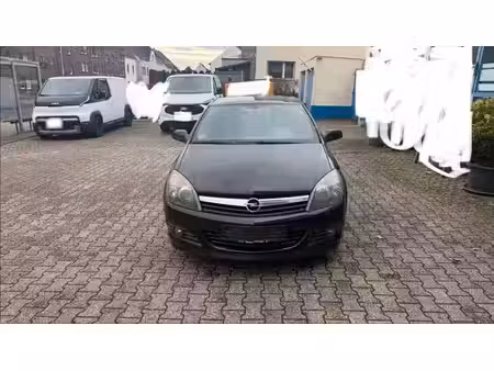 Opel Astra 1.9 CDTI 150