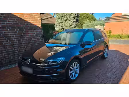 Volkswagen Golf 1.0 TSI 110