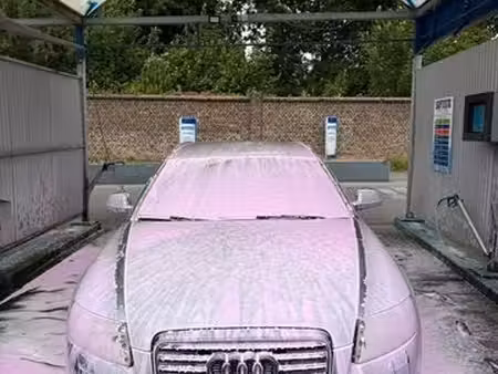 Audi A6 V6 2.7 TDI 140