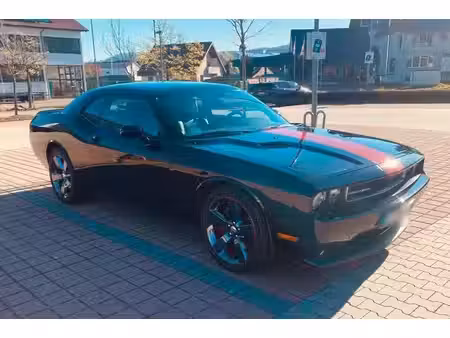 Dodge Challenger 