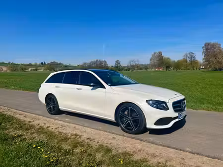 Mercedes-Benz Classe E E 300 2.0 245 AMG Line