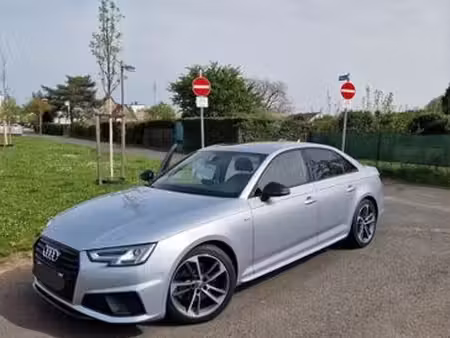 Audi A4 40 TFSI 2.0 TFSI 190 S line