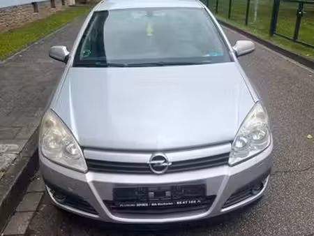Opel Corsa 1.4 90