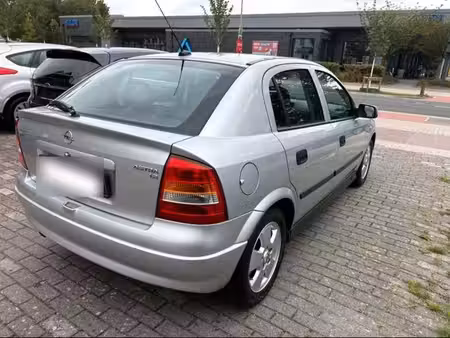Opel Astra 1.8 125 Elegance