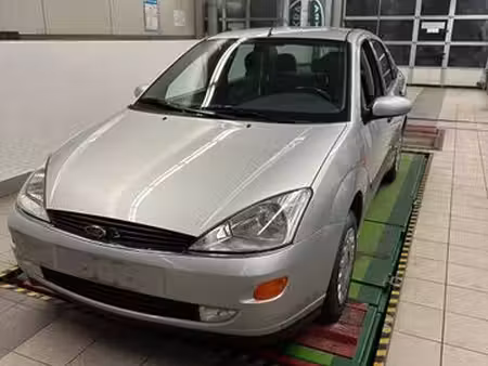 Ford Focus 1.6 100 Ghia