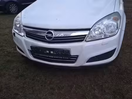 Opel Astra 1.4 90
