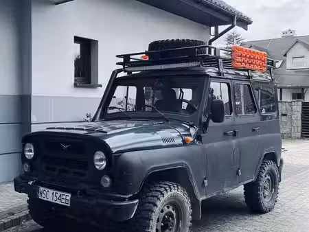 UAZ Hunter