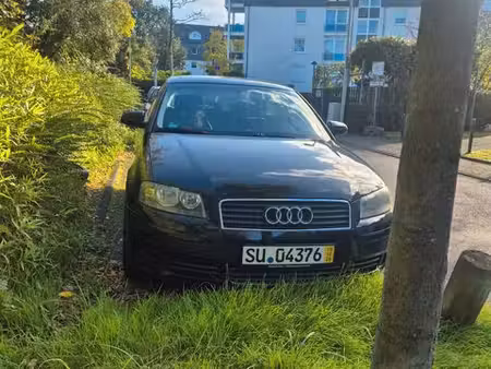 Audi A3 1.6 102 Ambiente
