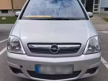 Opel Meriva 1.8 125 Cosmo
