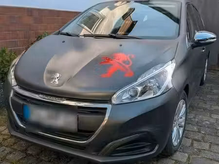 Peugeot 208 1.2 82