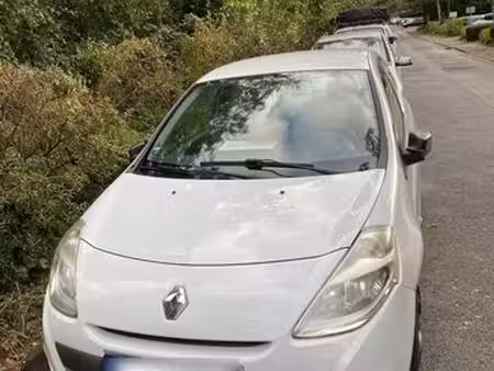 Renault Clio 1.2 75