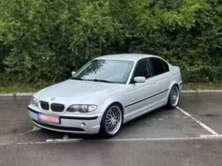 BMW Série 3 320i 2.2 170