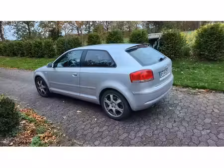 Audi A3 V6 3.2 250 quattro