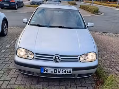 Volkswagen Golf 1.4 75 Base