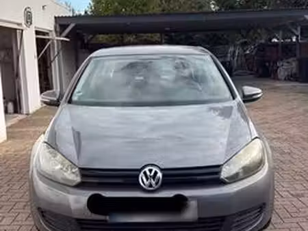 Volkswagen Golf 1.4 80