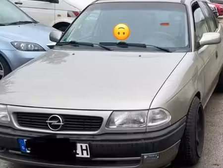 Opel Astra 2.0 150 GSI
