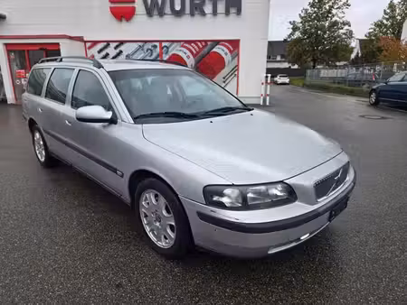 Volvo V70 T5 2.3 250