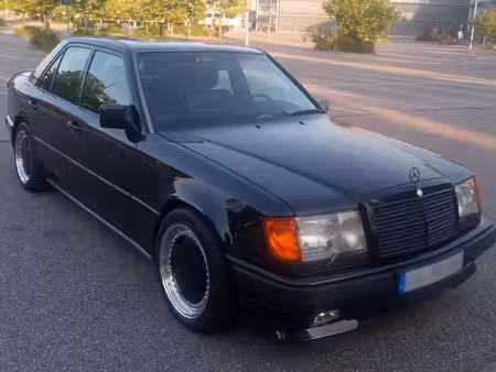 Mercedes-Benz Classe E E 36 AMG