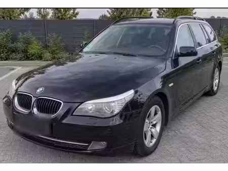 BMW Série 5 523i