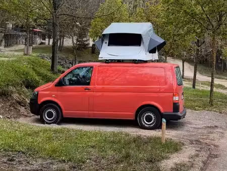 Volkswagen Transporter T5 2.0 TDI 102