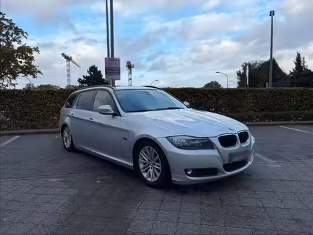 BMW Série 3 318i 2.0 143