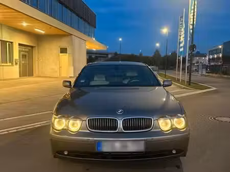 BMW Série 7 735i 3.5 272 Individual