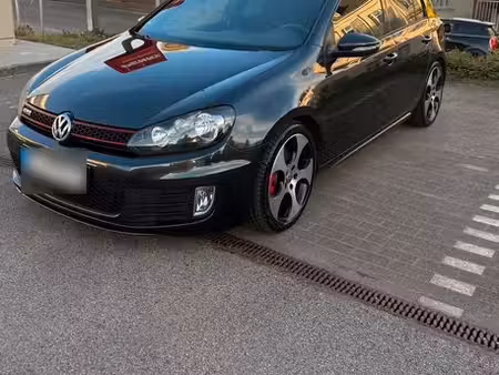 Volkswagen Golf GTI 2.0 TSI