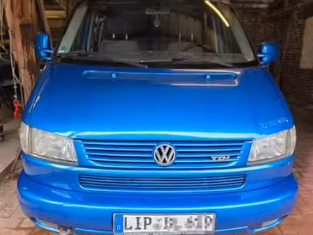 Volkswagen Transporter T4 2.5 TDI