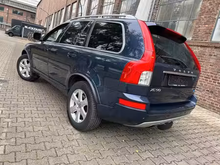 Volvo XC90 D5 2.4 200 Pro 4x4
