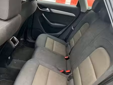 Audi Q3 2.0 TDI 140 S line quattro