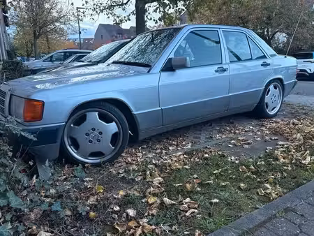 Mercedes-Benz 190 2.0