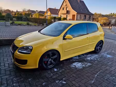 Volkswagen Golf GTI 2.0 TFSI 230