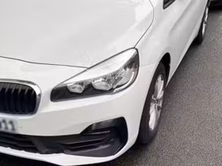 BMW Série 2 218i 1.5 136