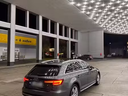 Audi A4 35 TDI 2.0 TDI 150