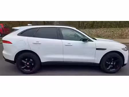 Jaguar F-Pace D165 2.0 163