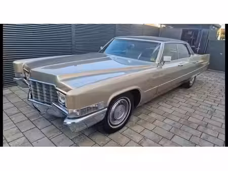 Cadillac Deville 