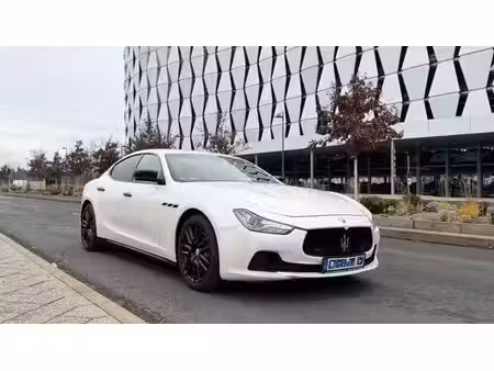Maserati Ghibli V6 3.0 275