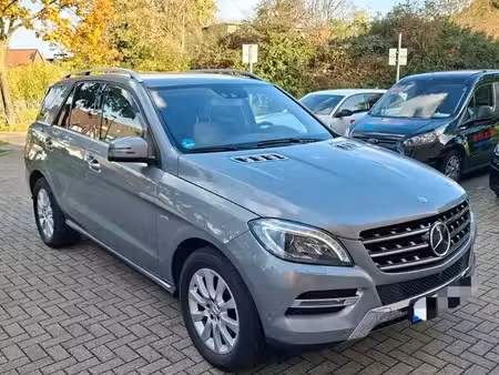 Mercedes-Benz Classe M ML 350 Avantgarde 4Matic