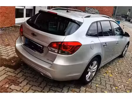 Chevrolet Cruze 1.8 141