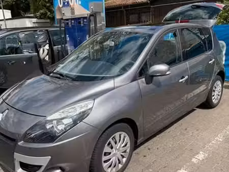 Renault Scénic 2.0 140 Luxe