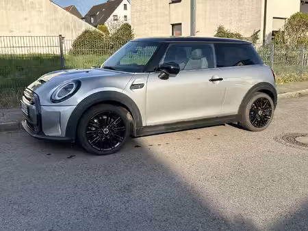 Mini Mini Cooper SE 184 Classic