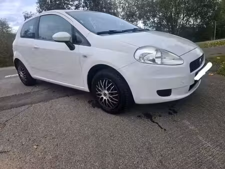 Fiat Grande Punto 1.4 77