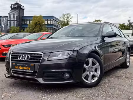 Audi A4 2.0 TDI 136 Attraction
