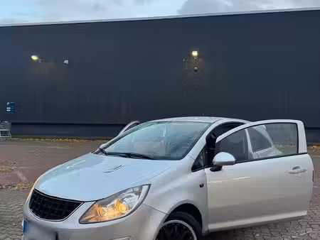 Opel Corsa 1.2 80